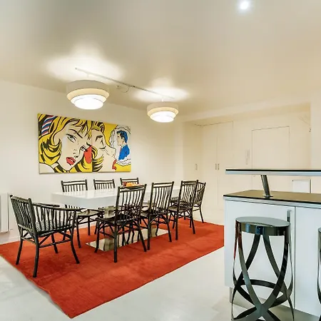 Modern 3 Bedrooms 3 Baths Full Center Of * Paris