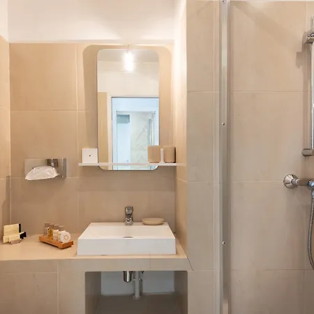Apartment Modern 3 Bedrooms 3 Baths Full Center Of Paris