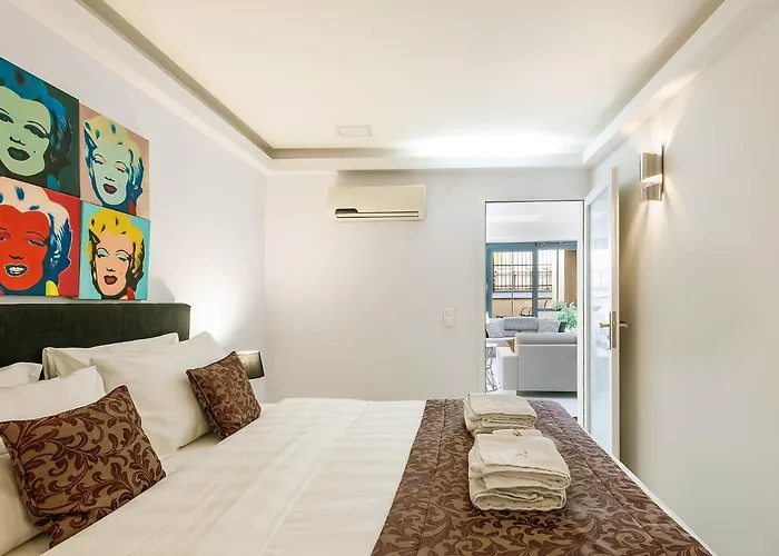 Modern 3 Bedrooms 3 Baths Full Center Of * Paris